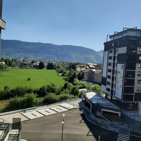 Bulevar & Free Garage Apartamento Sarajevo