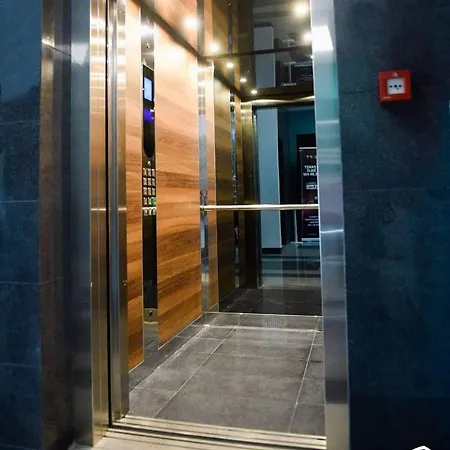 Apartamento Bulevar & Free Garage