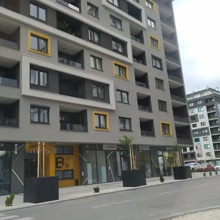 דירה Bulevar & Free Garage *